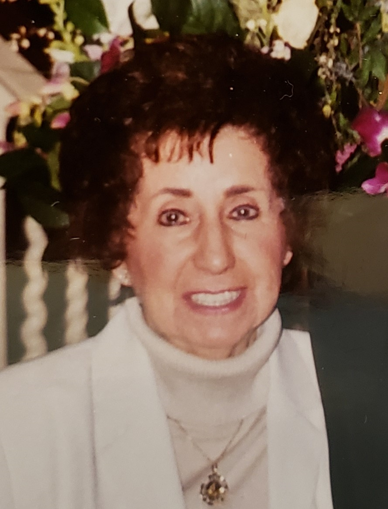 Mary Olive Arroyo Obituary - Visitation & Funeral Information